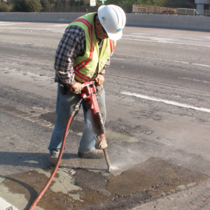 asphalt crack filler machine